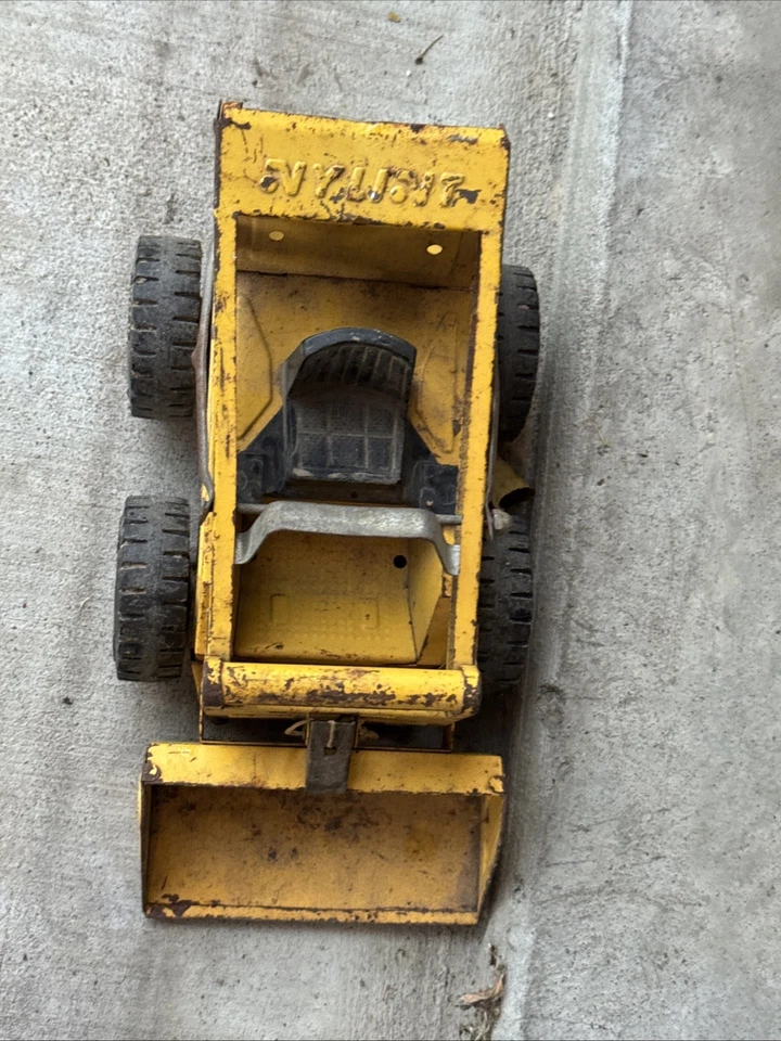 Vintage Nylint Pressed Steel Skid Steer Loader 11" #2070 Pressed Steel Yellow - Image 2 of 4