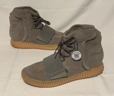 Adidas Yeezy Boost 750 Grey Gum Glow BB1840 M...