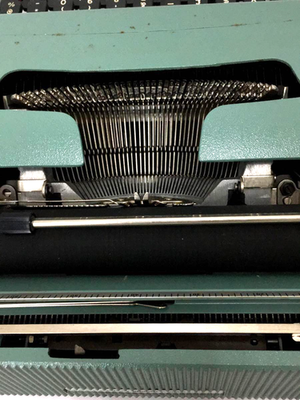 Olivetti Lettera 32 Typewriter with Gucci Logo Case Vintage Retro
