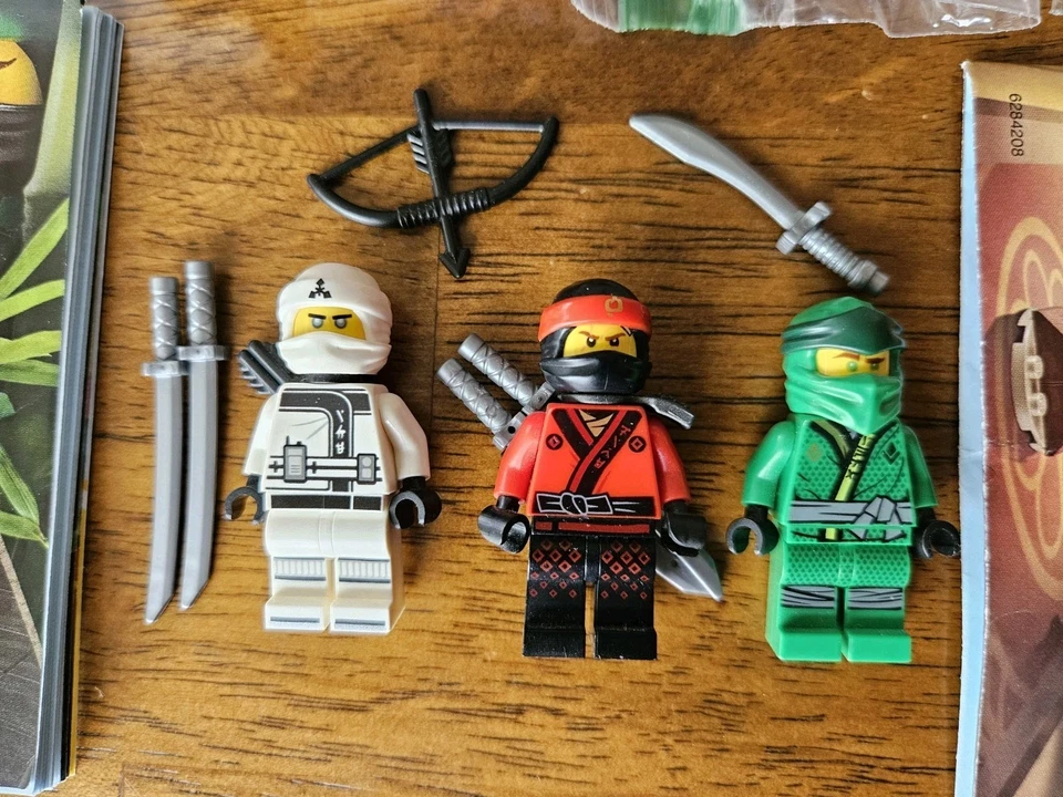 LEGO Lot Ninjago Sons Of Garmadon Lloyd 30534 Spinjitzu Training 70606 Zane Kai - Image 2 of 4
