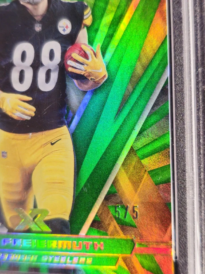 2021 PANINI XR Xtreme Rookies-Green #XTR28 Pat Freiermuth RC #5/5 Steelers 🔥 - Image 3 of 4