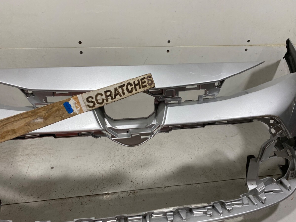 2020-2021 Toyota Corolla LE Front Bumper Cover OEM 52119