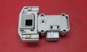 Bosch Waschmaschine WAB28060GB/05 TÜRSCHLOSS