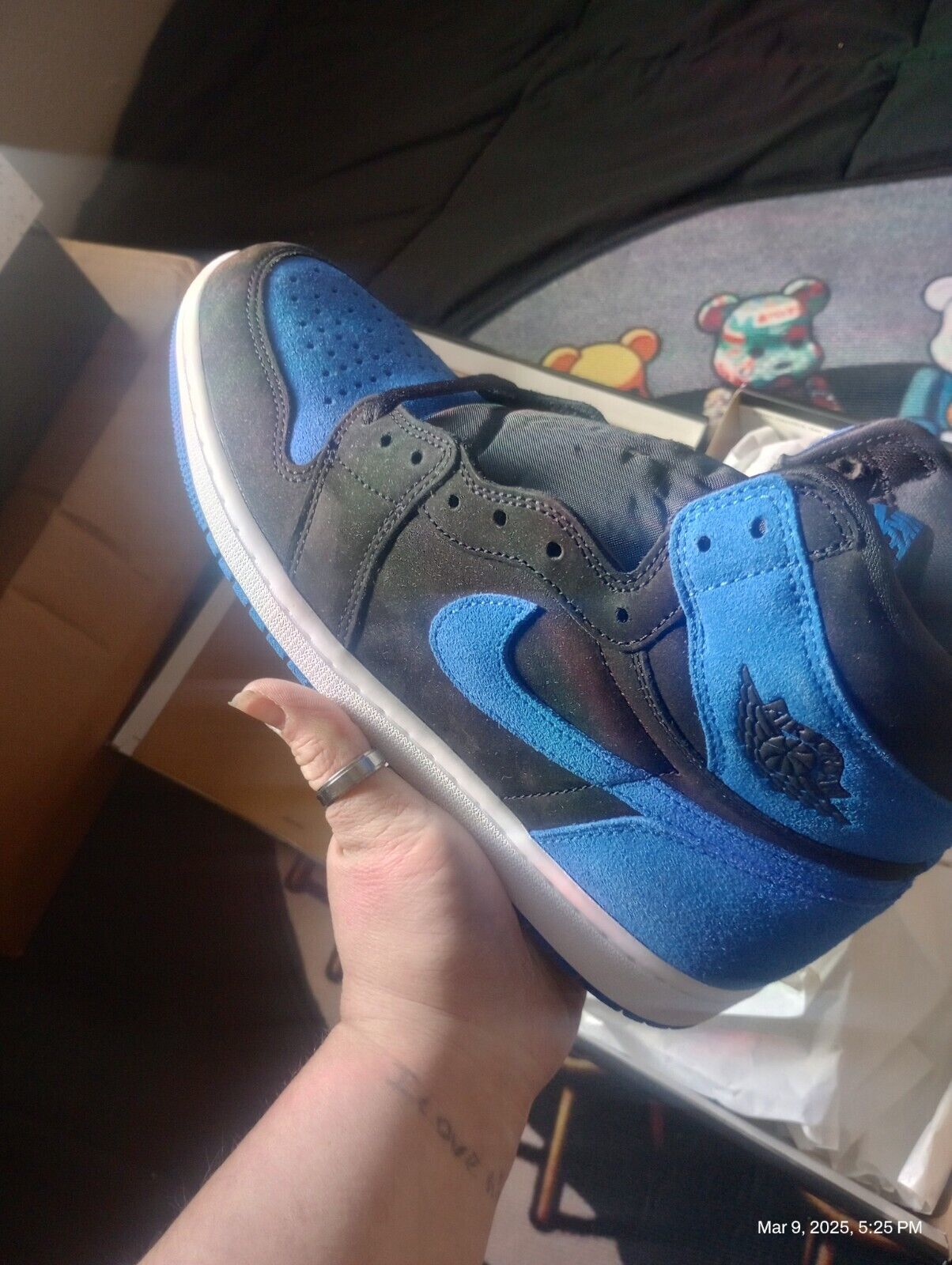 Picture 4 of 5