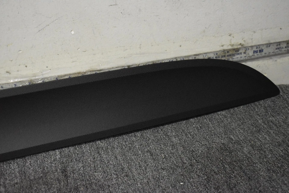 2015-2020 PORSCHE MACAN S 降压右侧工厂原始设备制造商 — 第 3/4 张图片