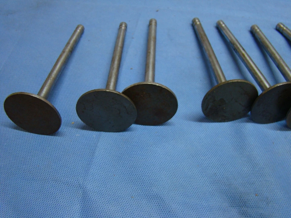 Juego de válvulas de admisión Pontiac 350 400 455 Race Foto 2 de 3