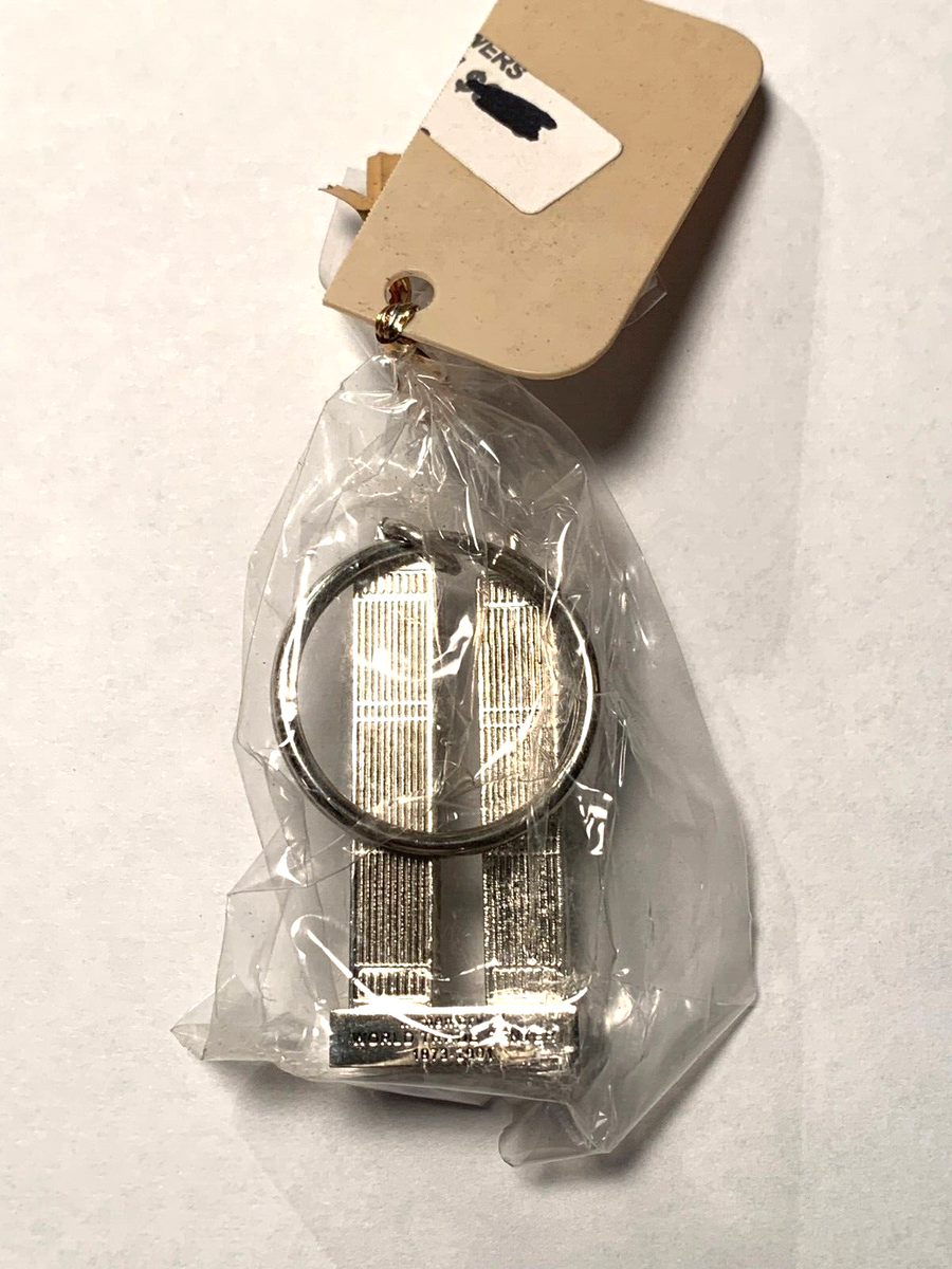 NEW - In Memory of NEW YORK WORLD TRADE CENTER - Twin Towers Key