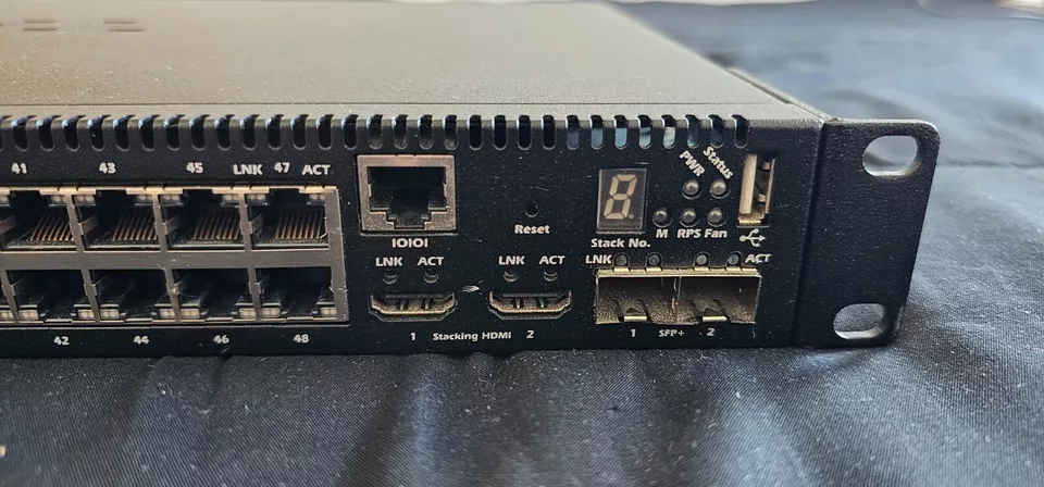 Dell PowerConnect 5548P 48 Port Gigabit Poe Switch - Image 3 of 4