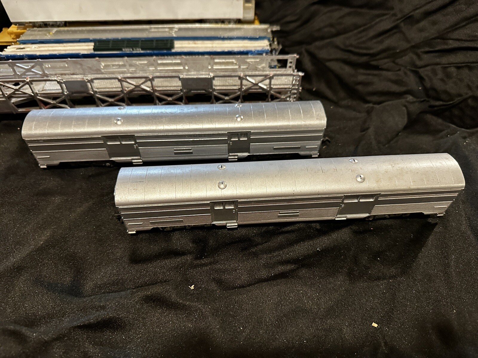 HO Scale Circus Train Passenger and Flat Cars /Circus/Carnival/Ringling Bros eBay