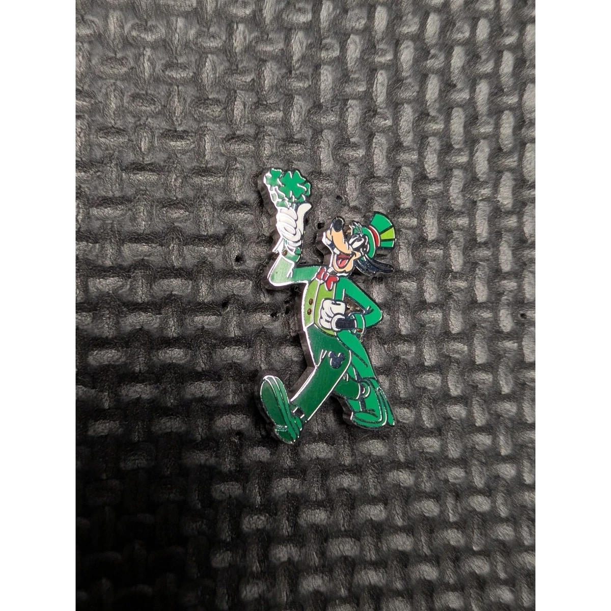 St. Patrick's Day Contemporary Disney Pins, Patches & Buttons