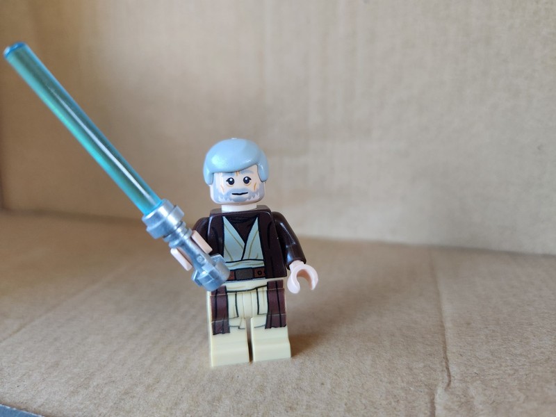 LEGO Star Wars Obi-Wan Kenobi Minifigure sw0552 With Blue Lightsaber Used