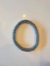 NWOT Roll On Beaded Bracelet Seed Beads Gray SIlver
