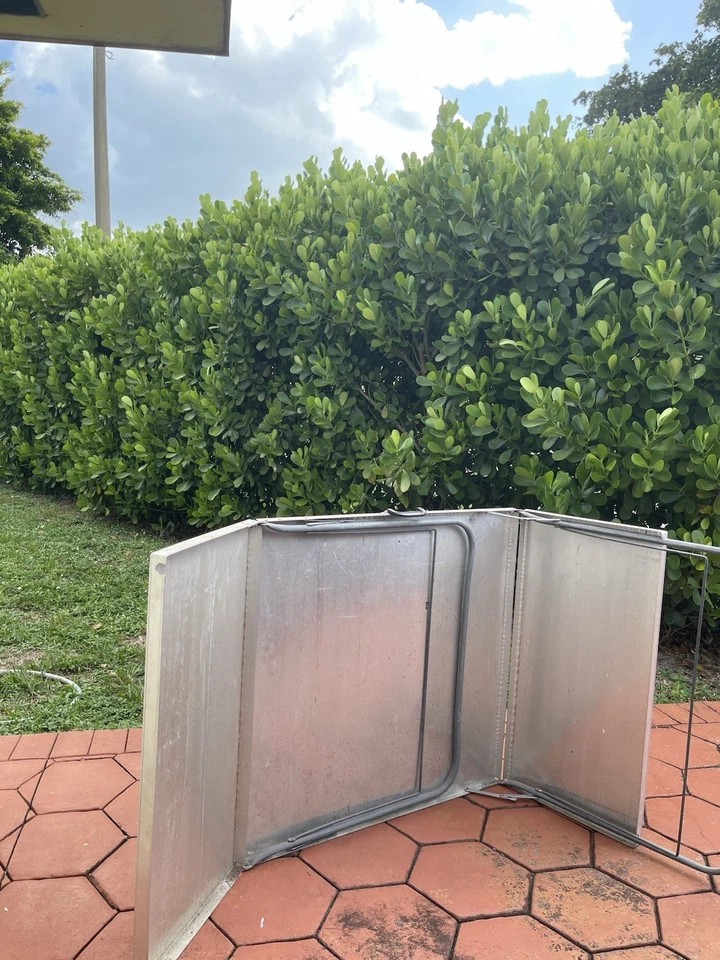 古董折叠桌 — 第 2/4 张图片