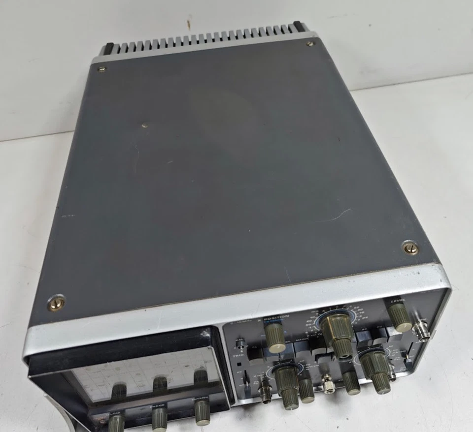 Philips PM 3233 Oscilloscope - Power On/Of Tested Only, Has Scratches and Marks - Image 4 of 4