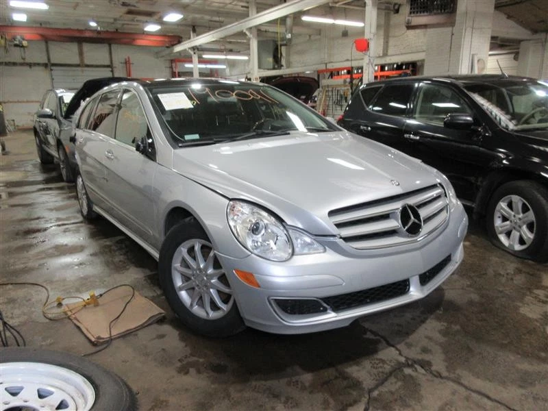 INTERIOR REAR VIEW MIRROR Mercedes-Benz R350 R500 2006 06 967337 - Image 4 of 4