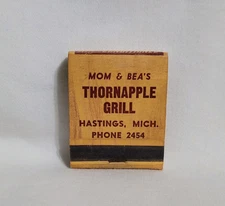 Vintage Mom Bea's Thornapple Grill Restaurant Matchbook Hastings MI Advertising