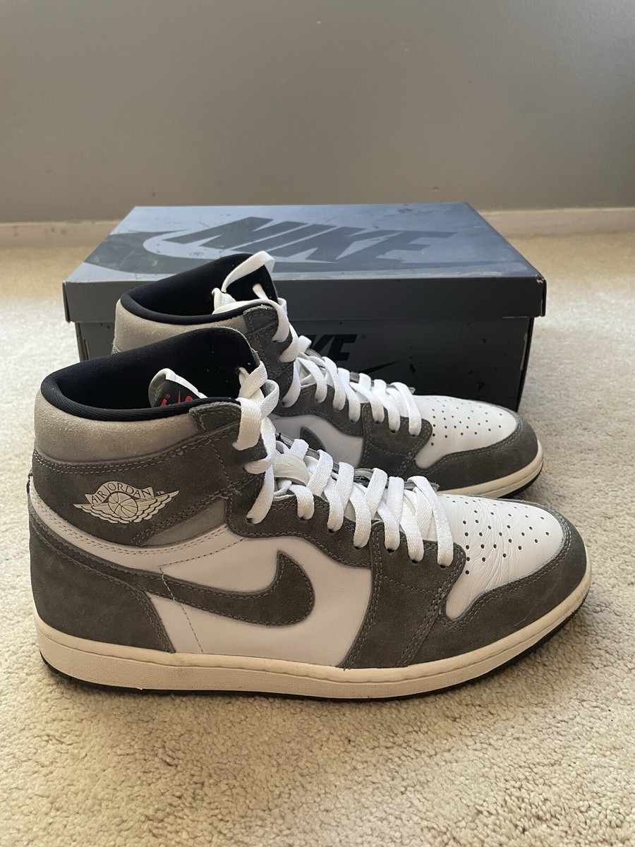 Air Jordan 1 Retro great condition Size 1.5Y Nike Air Jordan 1 Retro OG High Chicago Lost and  main image 3