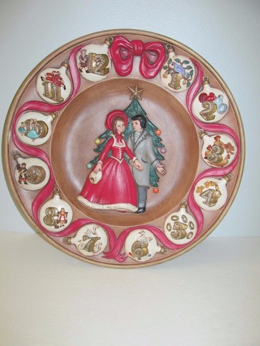 Vintage 12 Days of Christmas Hand Painted Ceramic 15" Platter Plate - Picture 7 of 10