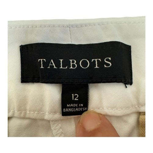 Talbots White Preppy With Ruffle Detail Pockets Chino Style Shorts Size 12 - Picture 3 of 7