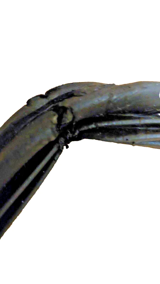 1963 1964 1965 Buick Riviera RH Roof Rail Weatherstrip GM # 4875232 — 第 3/4 张图片