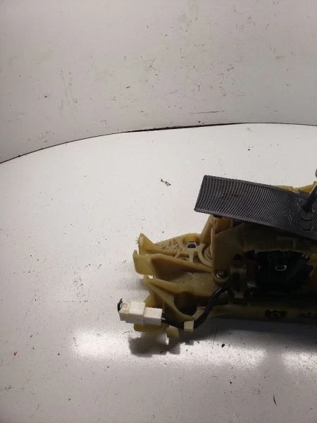 MAZDA 6   2007 Transmission Shift 1082886 - Image 2 of 4