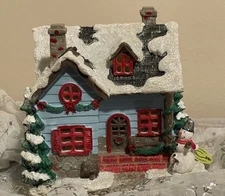 Ashland Christmas Village Cottage Tiny Treasures LED Light Up 2019 Release NOS