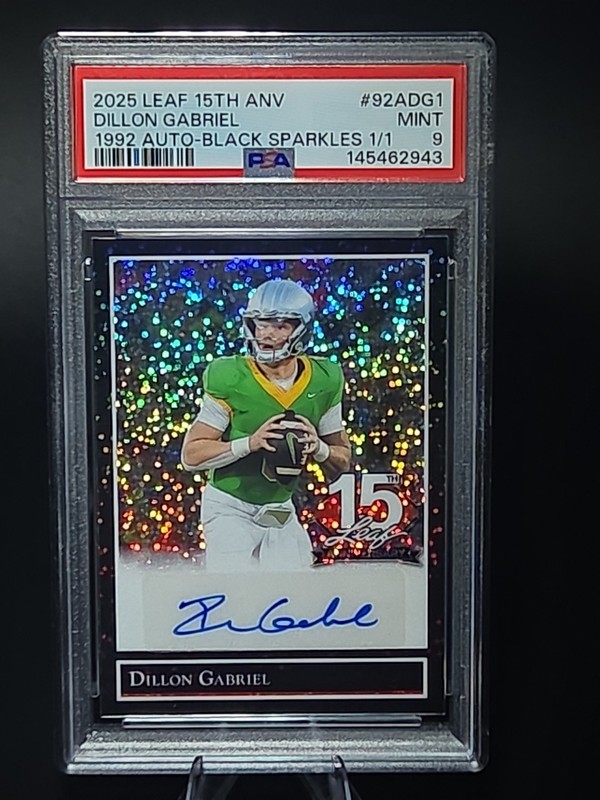 Dillon Gabriel 2025 1992 Auto Sparkles Black #1/ Leaf 15th Anniversary NSCC 💎 