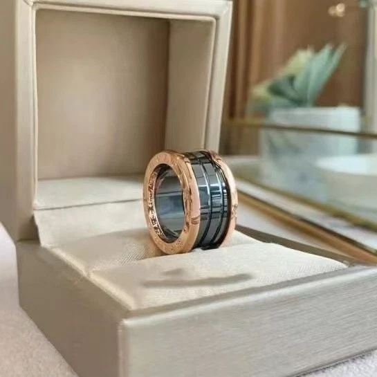 Best-selling titanium-steel-ceramic fashion spring ring for men and women. - Image 4 of 4