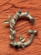 Vintage Sarah Coventry Gold Tone Monogram G Pin Brooch 2 in Faux Bois