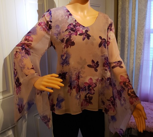 JENNIFER LOPEZ Purple Mauve Floral Bell Sleeve SPRING SUMMER Blouse Shirt Med. - Picture 5 of 15