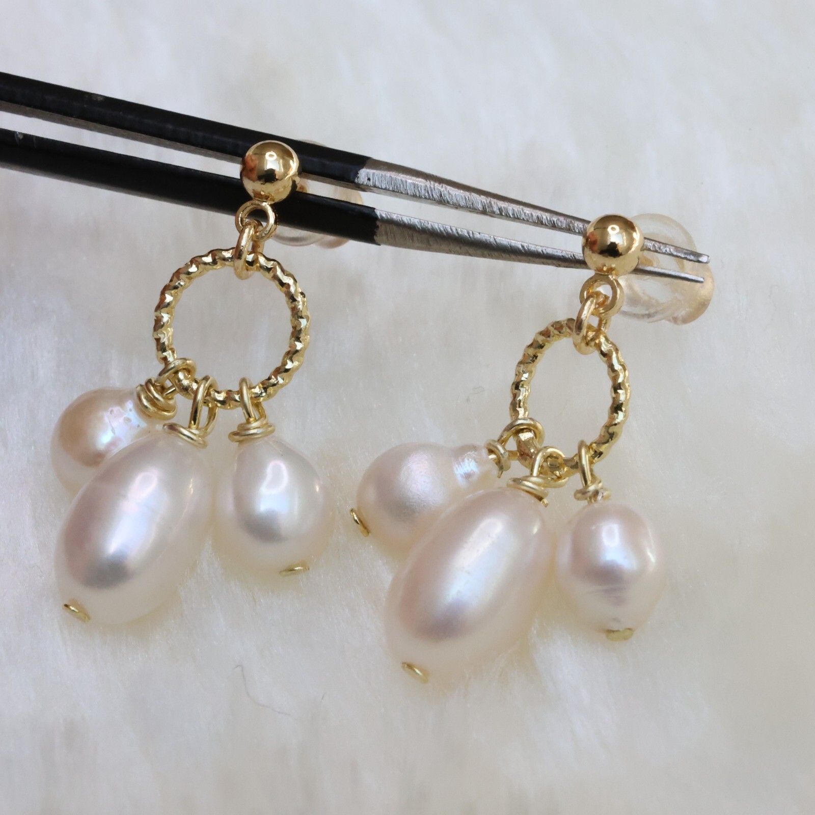 Boucles d'oreilles argent et perle de culture d'eau douce : le cadeau d'anniversaire idéal