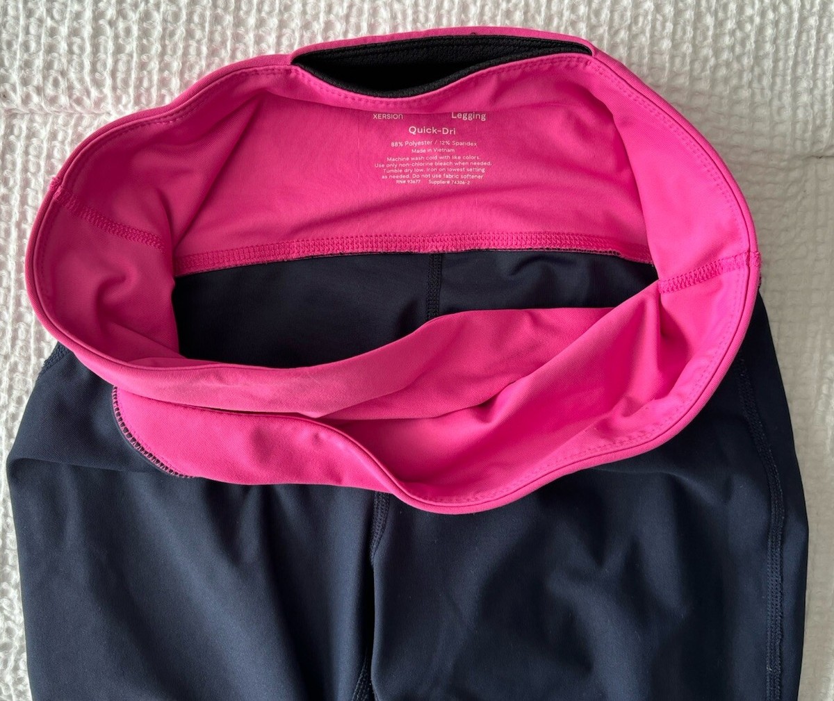 Xersion Quick Dri Fit Womens Small 7/8 Ankle Yoga Pants Navy Blue