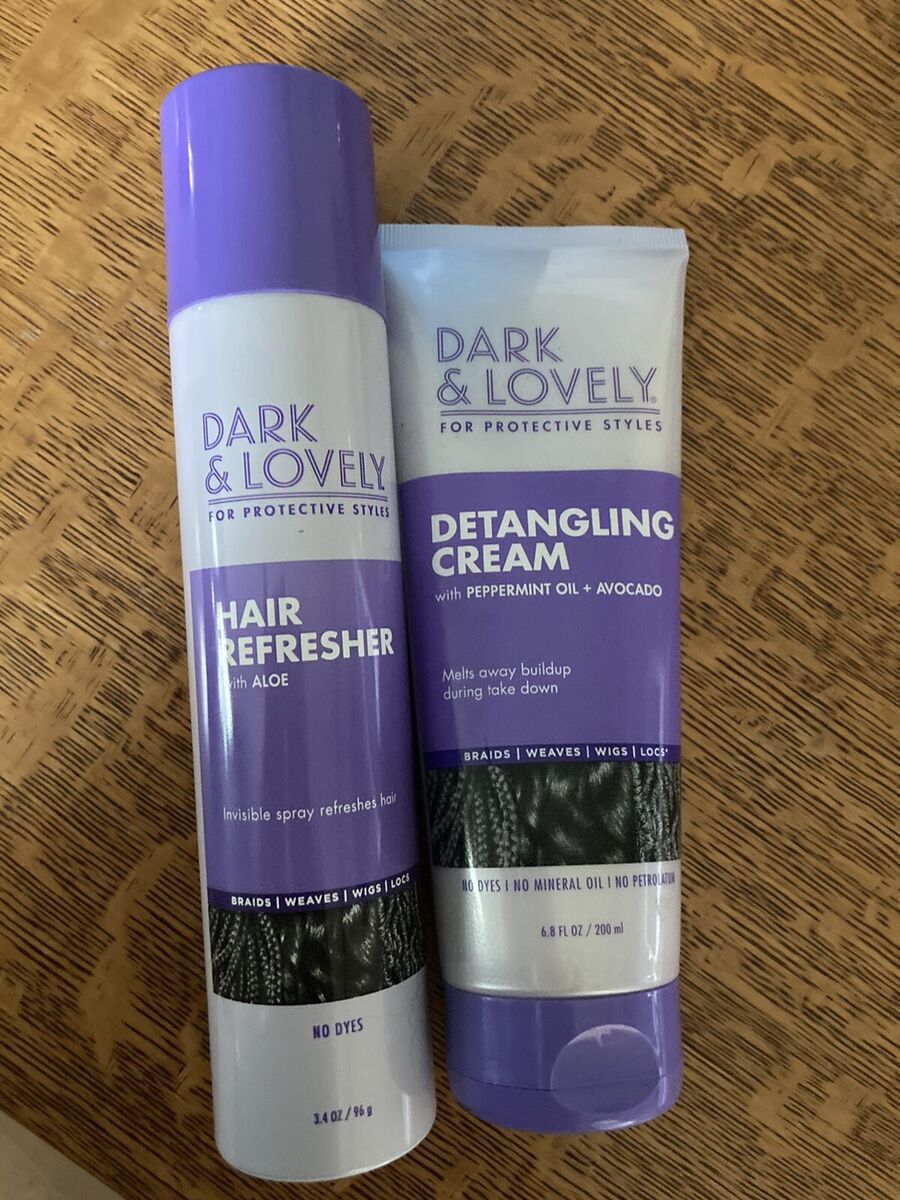 DARK & LOVELY Protective Styles Hair Refresher (3.4oz) DARK & LOVELY Protective Styles Hair Refresher (3.4oz)