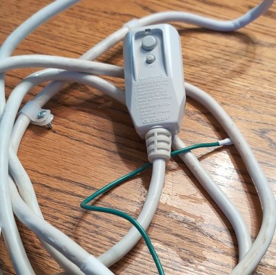 ELEGRP AC/DC Adapter White 3-Prong Plug Reset & Test Buttons | eBay