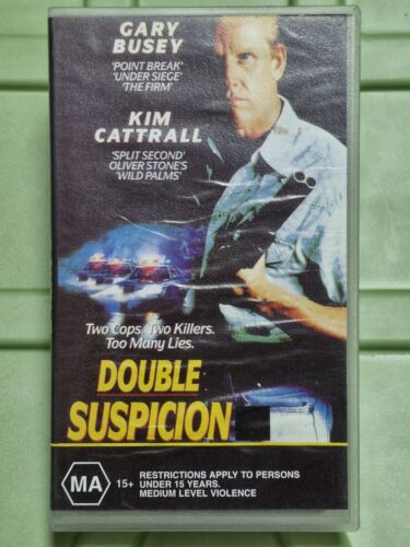 Double Suspicion Action Eagle Entertainment Vhs Watched Works Great  - Afbeelding 1 van 7