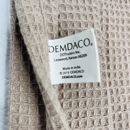 DEMDACO Spirit of Christmas Hanging Tea Towel - Thumbnail 2