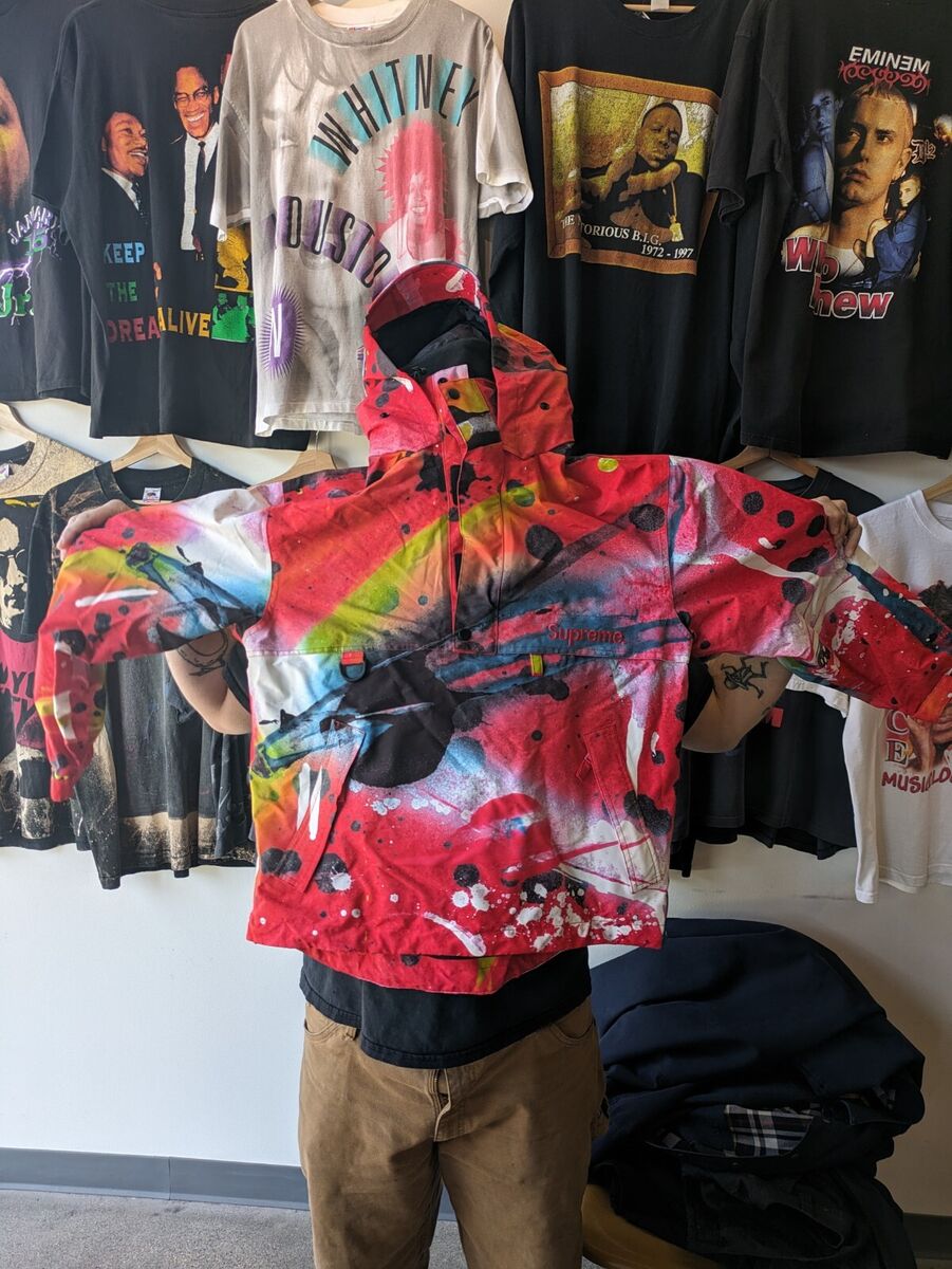 Supreme Gore-Tex Anorak Rammellzee Red SS20 Size Large BRAND Supreme Gore-Tex Anorak Rammellzee Red SS20 Size Large BRAND