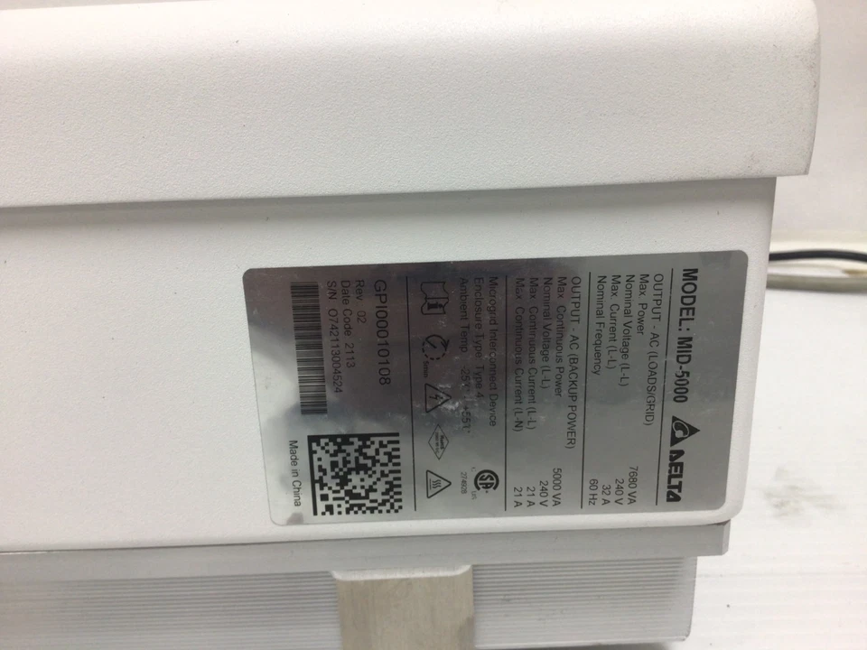 Interruptor de transferência automática DELTA MID-5000 para sistema de desligamento rápido, 240V - Imagem 2 de 4