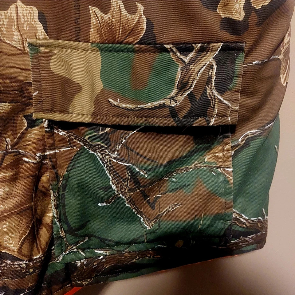 Northwest Territory Hunting Vest, Mens XL, Reversible Woodland Camo/Orange - Image 3 of 4