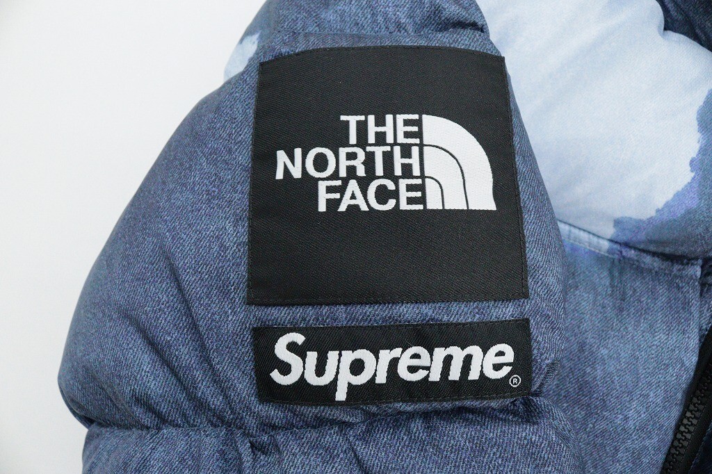 Supreme X THE NORTH FACE Bleached Denim Print Nuptse Jacket Supreme X THE NORTH FACE Bleached Denim Print Nuptse Jacket