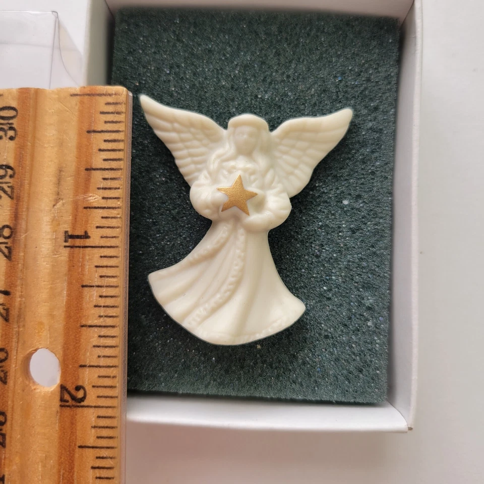 "Broche prendedor ángel porcelana Lenox vintage con estrella dorada caja original 1,75""" Foto 3 de 3