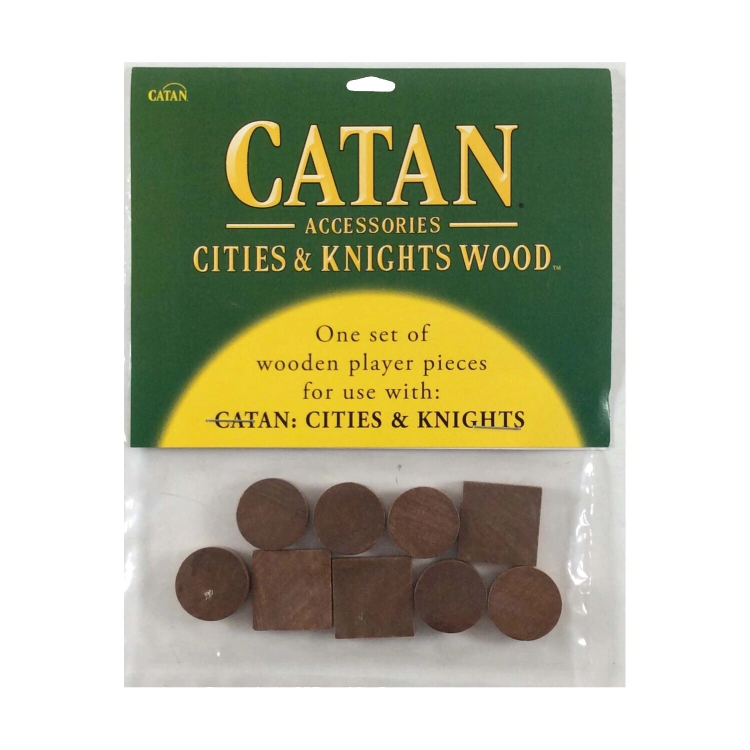 Piezas de juego marrón de madera y Piezas