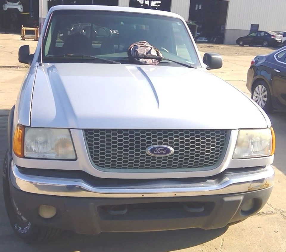 2001-2003 Ford Ranger ABS Brake Control Module w/Pump (4-wheel abs) Anti Lock — 第 4/4 张图片