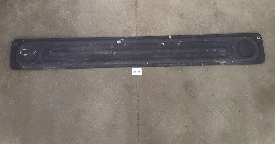 OEM 2009-2018 RAM 1500 cubierta de puerta trasera panel de acceso puerta trasera herrajes 2500 3500 Foto 2 de 4