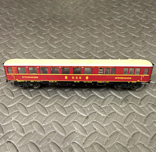 H0 Speisewagen DSG 1160 Rot/Beige Epoche III Gleichstrom | Condition: Gebraucht