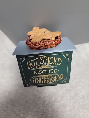 Byers Gingerbread Biscuits Hot Spiced