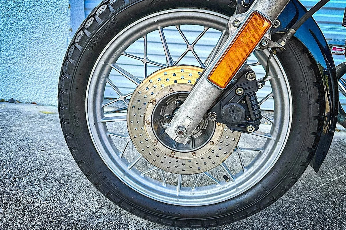 Is the Durable 1984 BMW R65 a Daily Classic?