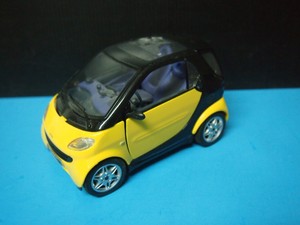 maisto smart car