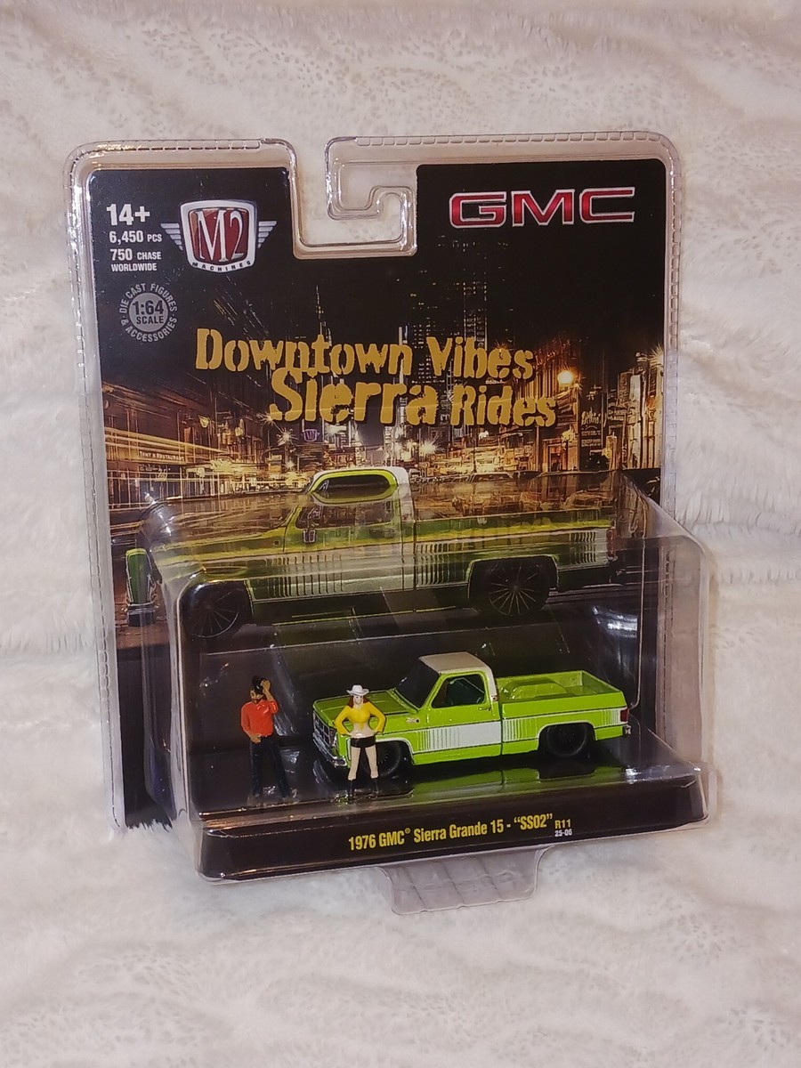 M2 Machines 1976 GMC Sierra Grande 15 SS02 Green Downtown