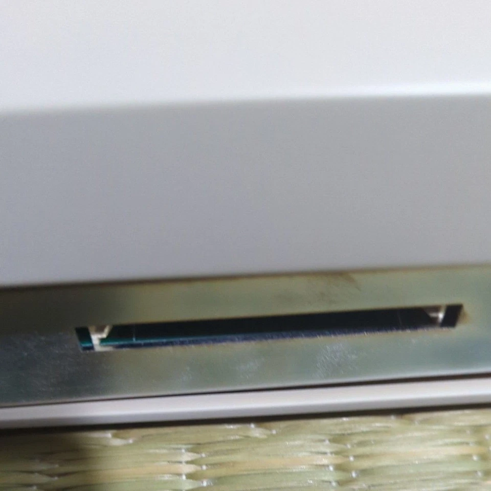 AKAI MPC 2000XL MIDI PRODUCTION CENTER drum sampler rhythm machine - Image 4 of 4